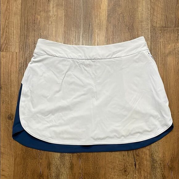 Outdoor Voices White and Blue Skort - Picture 1 of 9